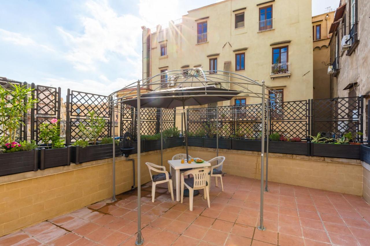 Appartamento A Santa Maria La Nova By Wonderful Italy Наполи Екстериор снимка